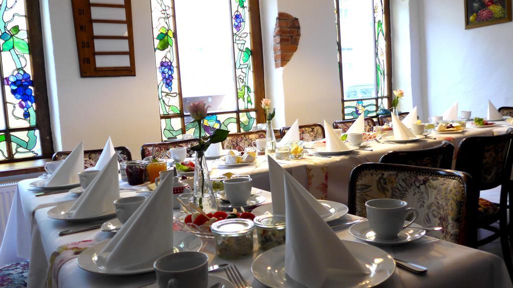 Romantisches Hotel Zur Traube Schwerin Шверин Екстериор снимка