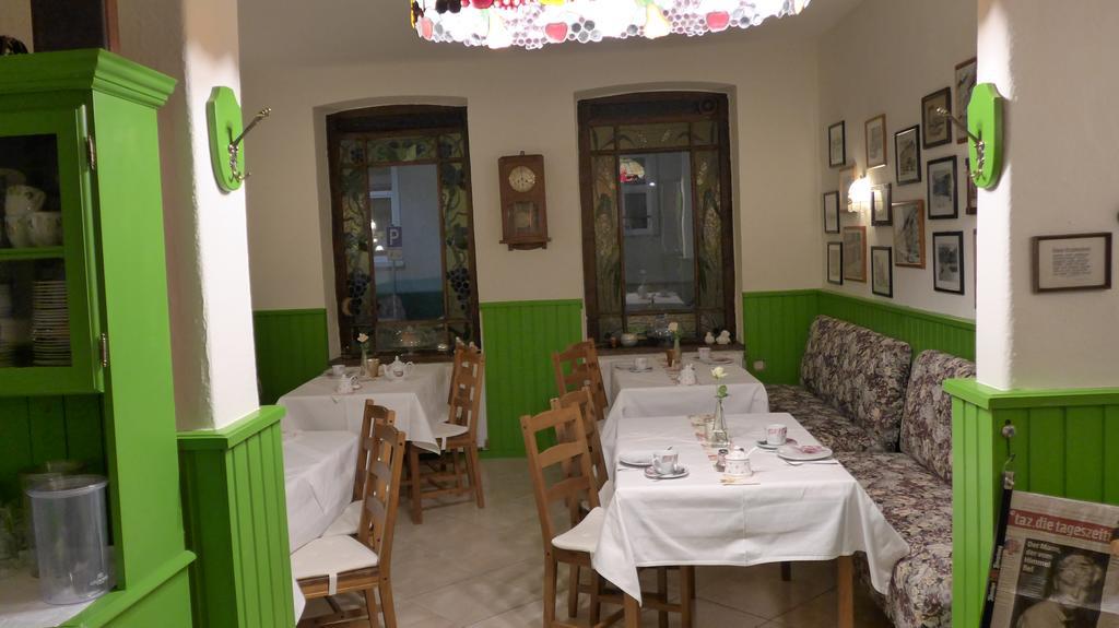Romantisches Hotel Zur Traube Schwerin Шверин Екстериор снимка