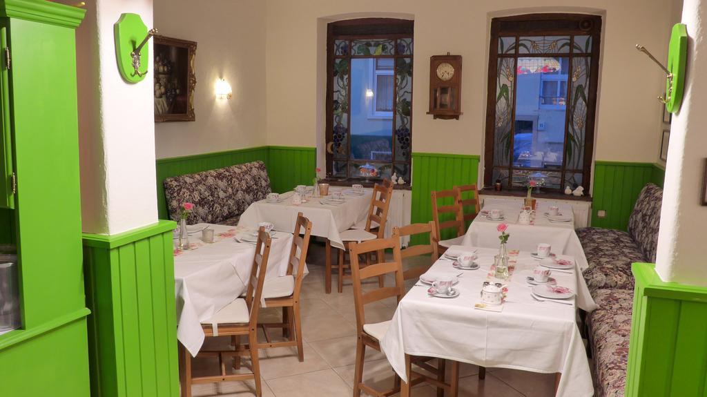 Romantisches Hotel Zur Traube Schwerin Шверин Екстериор снимка